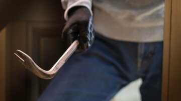 防犯カメラでは止められない“無敵の強盗”、侵入を防ぐ「備え」と命を守る「初動」とは?