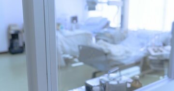 検事が病室で嗚咽した「人生で唯一の死刑事件」息子のために朝食をつくり続けた母の「沈黙」に胸が詰まる