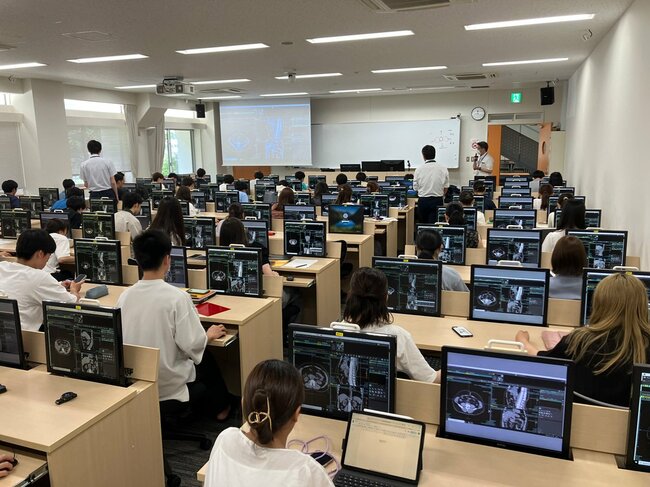 数理・データサイエンスの授業風景