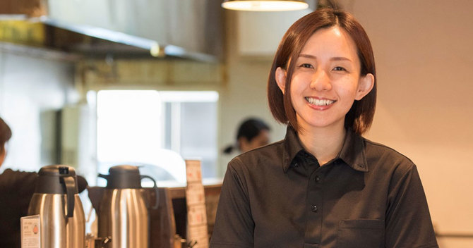 佰食屋代表の中村朱美さん