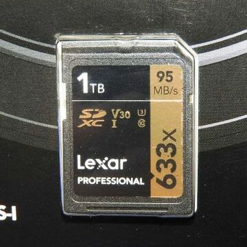 Lexarの1TBのSDXCカードが店頭に、価格は4万円弱