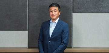 7000億円の生産性向上を実現したIBMの「AIファースト」変革。成長のフライホイールを回す三つの成功要因とは