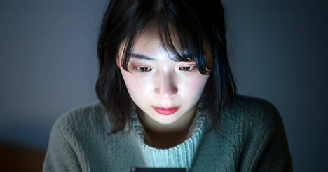 スマホで溶ける時間は人生14年…自分のスクリーンタイムを計算して青ざめた。