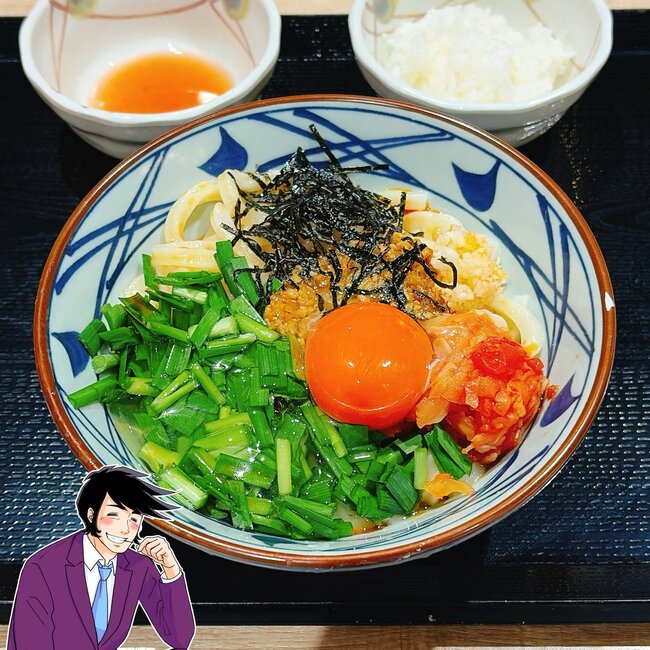 「2日連続で食べた」丸亀製麺の“豪快すぎるメニュー”シメごはん付きで嬉しい！「並でもかなりの満足感」「めちゃくちゃ美味でした」《実食レビュー》