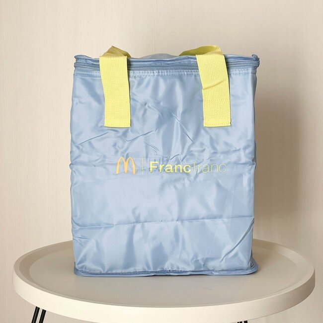 「購入金額以上にお得」マクドナルド福袋の中身がスゴかった…!グッズだけでも嬉しいのに、商品券までついてお得すぎる!「めちゃくちゃ可愛い」「実用性が高くて嬉しい」