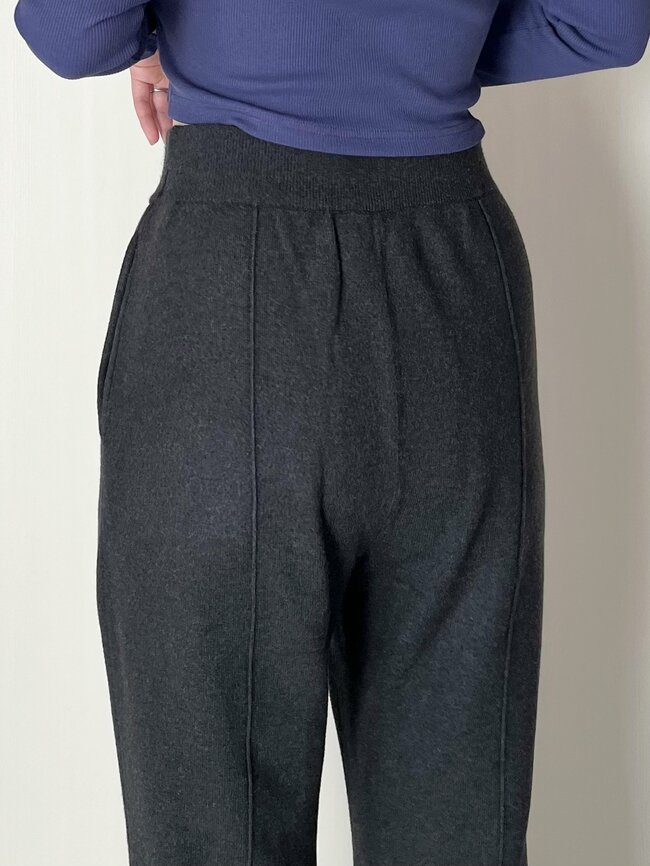 「着痩せします！」「全色揃えました」グローバルワークの“ふんわりパンツ”フレアのシルエットが可愛い！「掘り出し物でした」