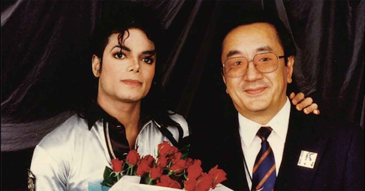 三宅 中子 習慣と懐疑―モンテーニュ・パスカル・ベルクソン (1985年) 真ん中の席の人が着ていた…」マイケル・ジャクソンがパフォーマンス
