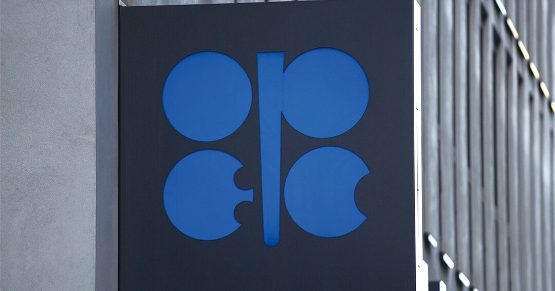 OPECプラスは毎月日量40万バレルを段階的に増産する従来の方針を維持した