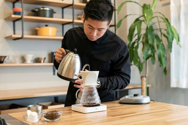 【今年から自宅で淹れる!】<br />バリスタがコーヒーは<br />豆で買うべきだと断言する理由