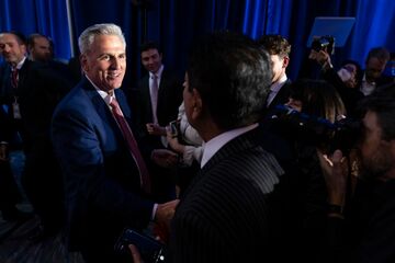 マッカーシー氏、米下院議長就任でも前途多難