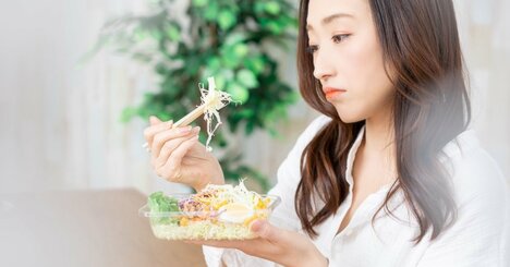 【料理家がこっそり教える】コンビニのサラダがいまいち美味しくない理由・ワースト1