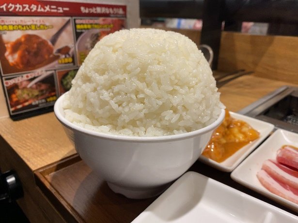 マンガで描かれるような、超大盛りご飯