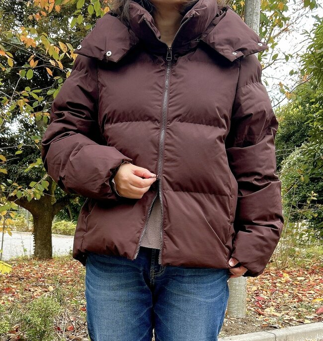 【GU感謝祭】「北海道の冬も大丈夫そう」シルエットが可愛い“ぽかぽかアウター”1000円オフはうれしい!「ダウンなのにスッキリ見える」「形が崩れずキレイに着られています」