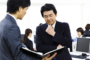 「サラリーマン王国」日本が世界で勝てない最大の要因