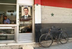 シリア大統領の新たな標的：内戦支えた友人