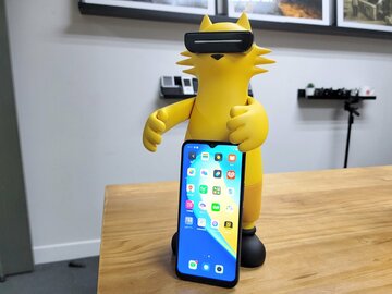 日本に参入するスマホメーカー、realmeのネコキャラ「realmeow」を買った