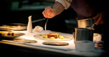 ただ「おいしい」だけじゃダメ。富裕層を動かす“ガストロノミー”の魅力とは