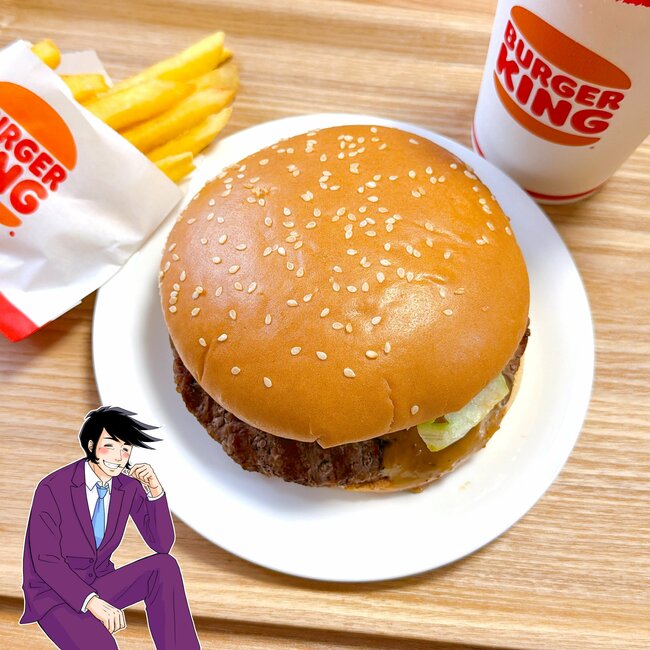 「美味しすぎて100個食べたい」バーガーキングの“豪快すぎる限定バーガー”が絶賛の嵐！「1番うまいやつ」「一生やってくれませんか？」《実食レビュー》