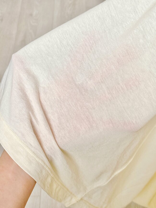 すぽんと着るだけでオシャレ！無印良品の「透け感トップス」使い勝手バツグンで全色ほしくなる！