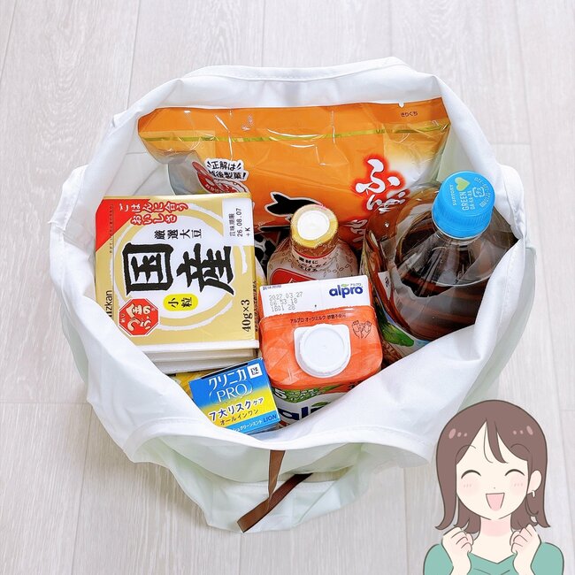 「かわいすぎて2個購入」3COINSの“華やかトートバッグ”ガバッと開いて使いやすい!「大好きが詰まっています」「一目惚れして購入」《購入レビュー》