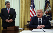 トランプ米大統領、SNS企業の保護弱める大統領令に署名