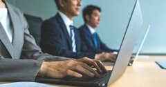 保険代理店の大半が苦慮する体制整備義務、「外部監査機関」は処方箋となり得るのか？