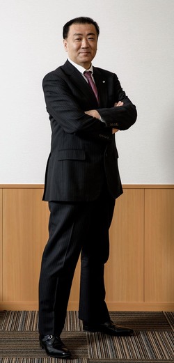 京西テクノス社長の臼井努（52歳）