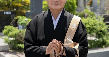 【墓じまいトラブル】「お気持ちが足りない」高額の離檀料を要求する住職を一変させた、54歳男性の「ひと言」