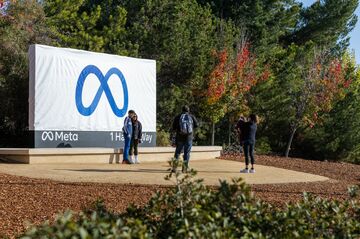巨大ITに新たな規制の波、利益や株価に影響も