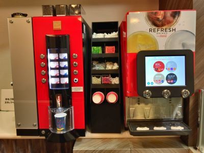 「T.E.I. ラウンジ」のドリンクバー