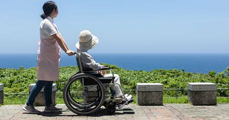 【高齢の親を施設に入れる前に】知らないと絶対後悔するポイント