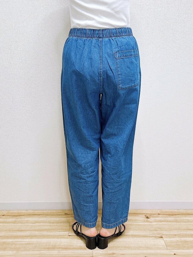 「5本目の購入です」「買って後悔なし」無印良品の“1990円パンツ”がどこへ行くにも快適で手放せない！「理想的なワンマイルウェア」