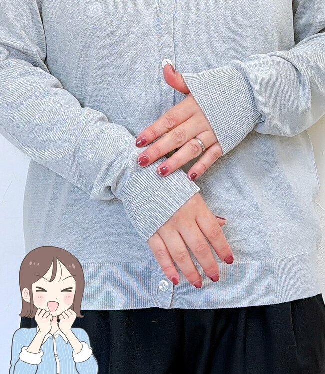 「リピートで2着買いです」ワークマンの“1500円カーディガン”手の甲までUVカットできてありがたい！「肌触りが良く着やすい」「色合いもお気に入り」
