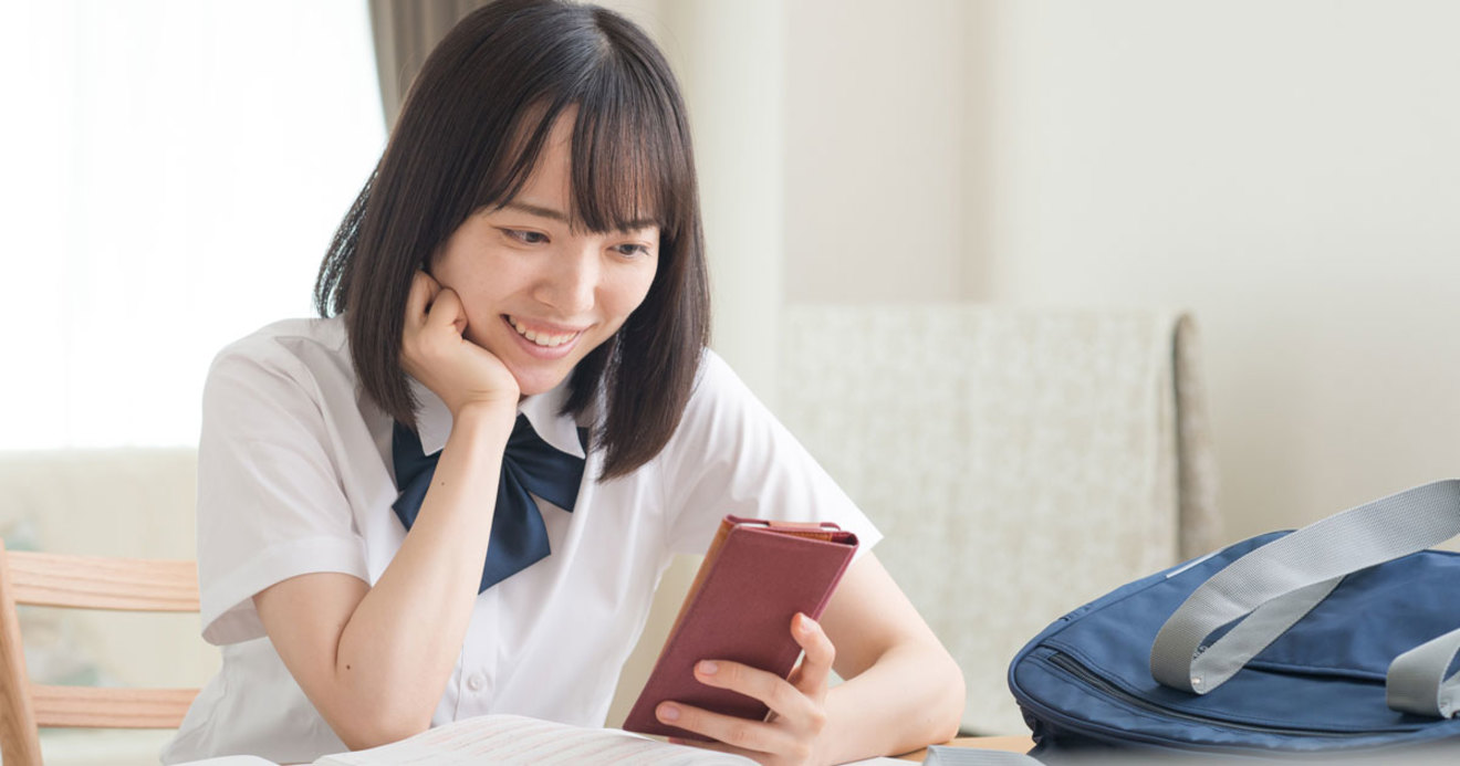 女子高生は1日にスマホを何時間使うか 週末はこれを読め From Honz ダイヤモンド オンライン