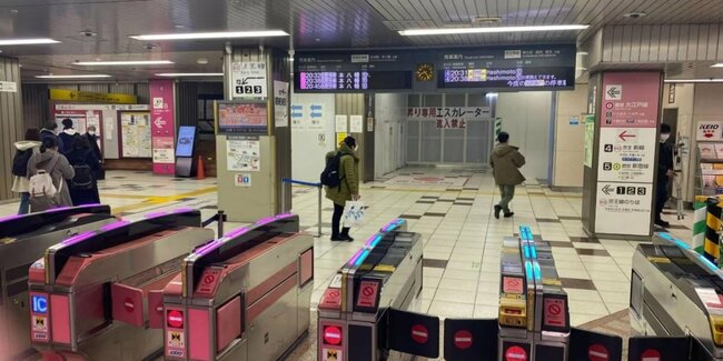 2つの「新宿駅」に迷う人続出…京王線と京王新線の迷路構造を調べてみた