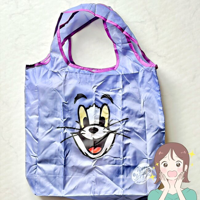 「買わずにはいられなかった」「ふつーに衝動買いしたわ」タリーズ×トムとジェリーの“チーズみたいなポーチ”エコバッグ付きで可愛すぎる…！
