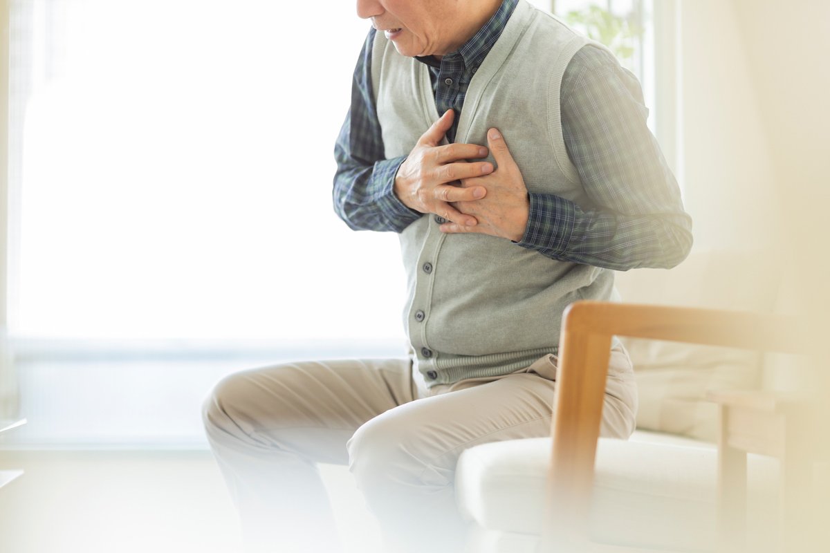 突然の心停止の「前ぶれ」になる症状とは?【男女別】