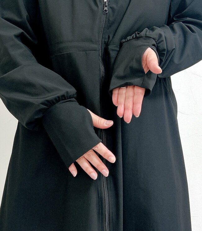 ワークマン、待ってました…!ロング丈の“不審者パーカー”全身がっつりUV対策できちゃうよ!「この丈の長さが欲しかった!」「安いのに優秀で買い足した」