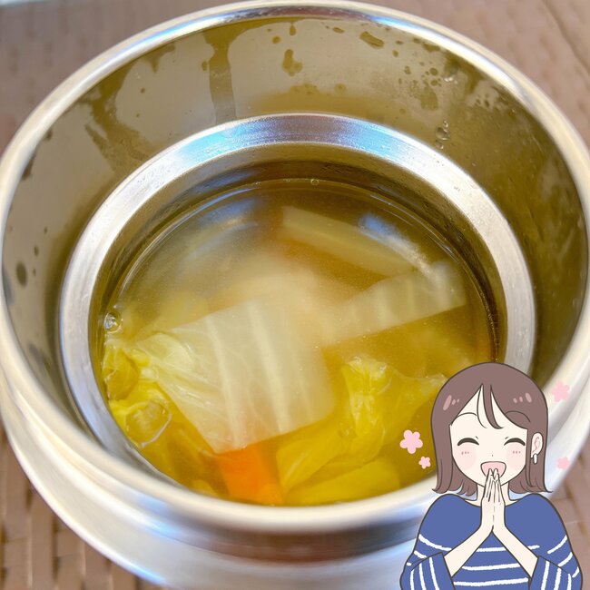 「5時間以上経ってもアツアツ」無印良品の“洗いやすいスープ容器”うどん弁当も作れて嬉しい!「お弁当作るより楽」「寒い時に重宝」