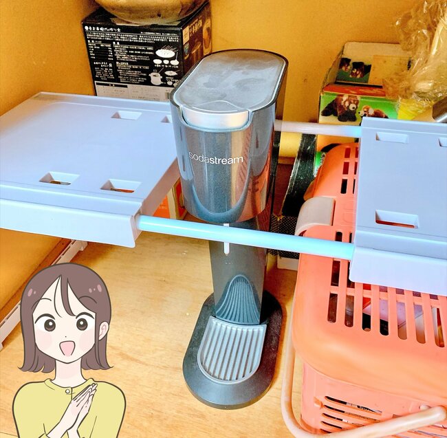 便利すぎて全部屋に置きたい…!ダイソーの“ニトリみたいな収納ラック”ごちゃごちゃな押し入れがスッキリした!「もう2つ欲しい」「スペースがだいぶ拡張されます」《購入レビュー》