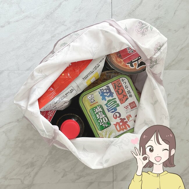 フランフランで売ってそう！ダイソー姉妹店の“香水ボトルみたいなエコバッグ”かわいすぎて何個もほしくなる！