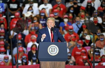 米大統領選、勝敗を左右する30分