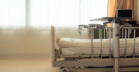 「コロナで母子入院」した中年筆者が、老母の治療について主治医と振り返る