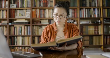 【一橋大学特任教授が教える】孔子を徹底批判したある哲学者のトテツモナイ主張とは？