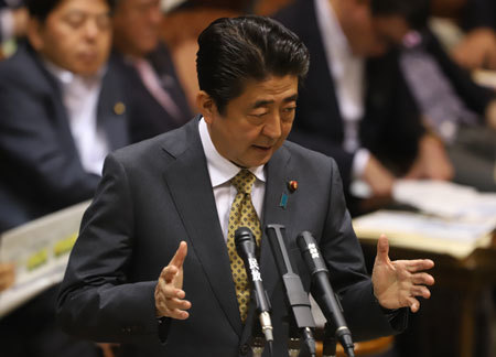 公明党との間にすきま風が吹いている安倍首相