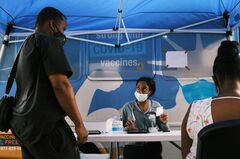 ワクチン追加接種計画、米FDAが数週間以内に取りまとめ