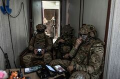 ドローンだらけの戦場、ウクライナで進む戦術革命