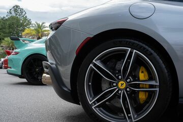 米国で高級車ブーム、快走支える追い風とは
