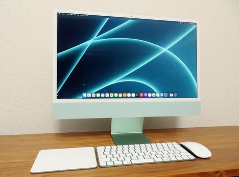 デザイン刷新のアップル「iMac」レビュー、24インチのデスクトップは在宅勤務に最適か？