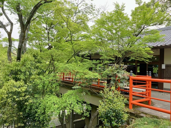 「閑坐」の外観